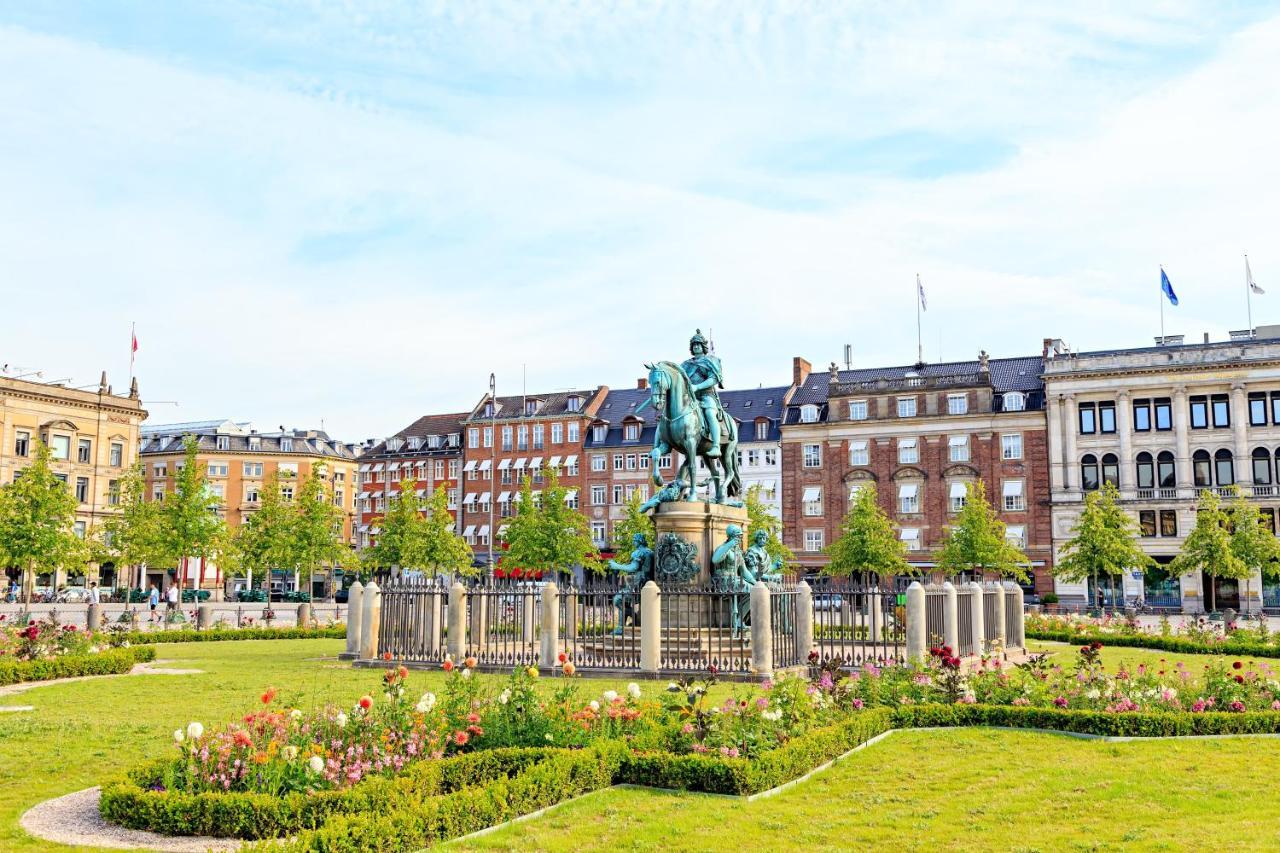 Large 4 Bedroom With Balcony & Bathtub In Cph City โคเปนเฮเกน ภายนอก รูปภาพ