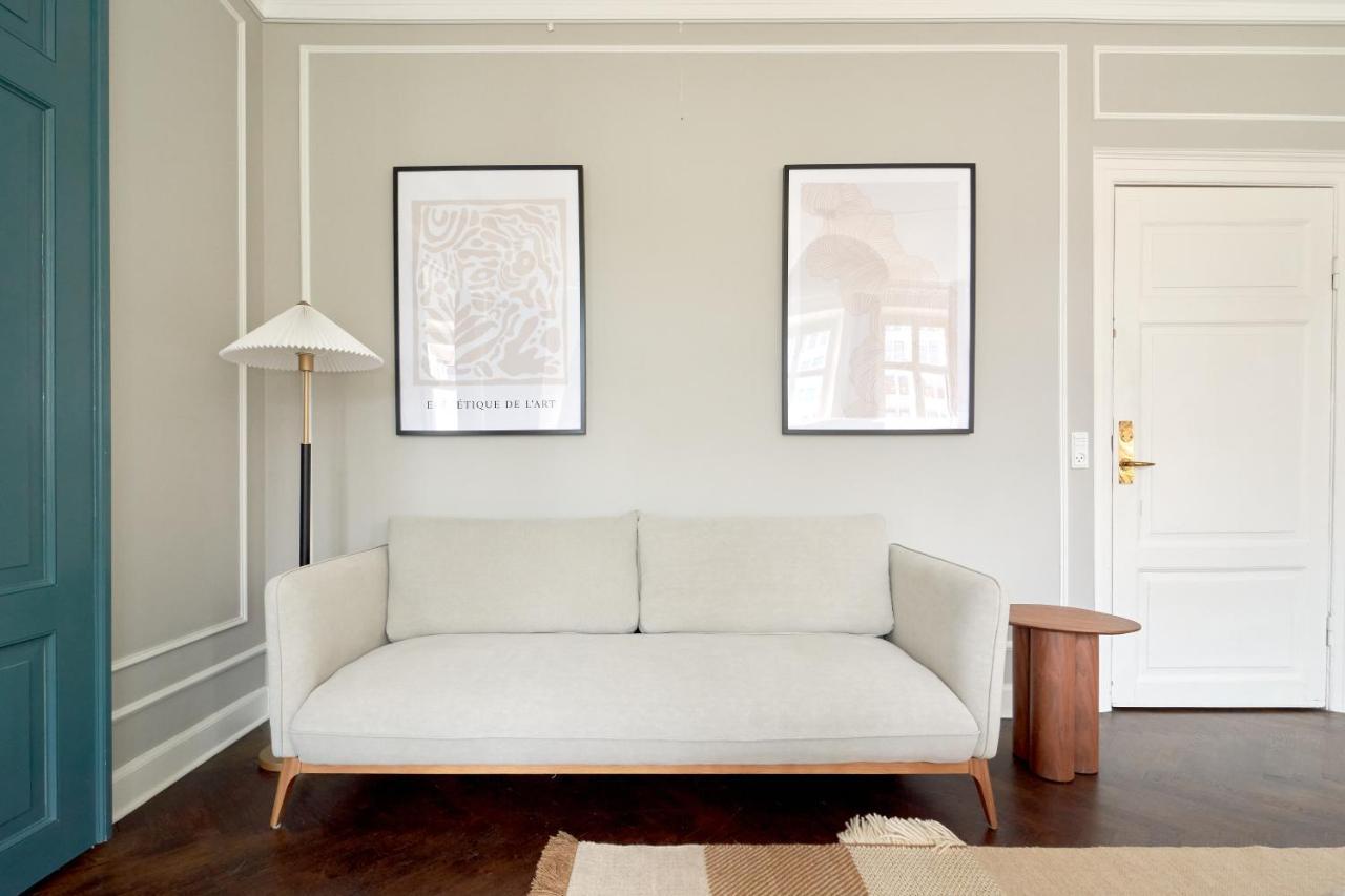Large 4 Bedroom With Balcony & Bathtub In Cph City โคเปนเฮเกน ภายนอก รูปภาพ